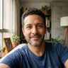 Óscar F.
